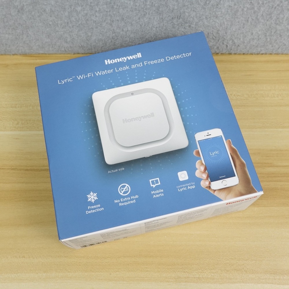 Honeywell Lyric Wi-Fi Water Leak And Freeze Detector RCHW3610WF Open Box
